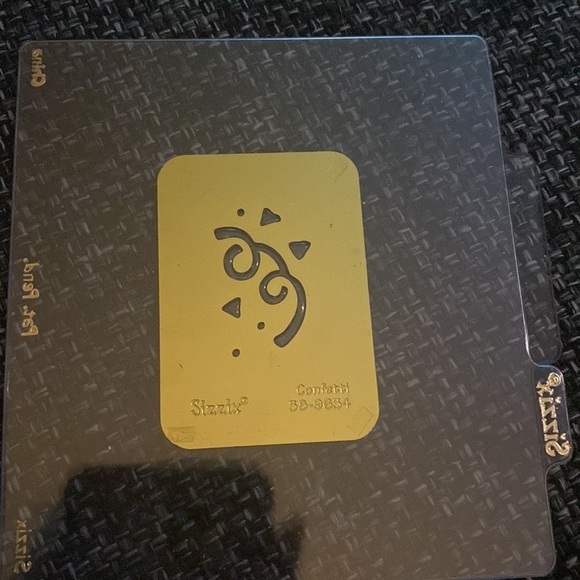 Sizzix brass stencil embossing folder dies firework, confetti & martini glass - Picture 5 of 5